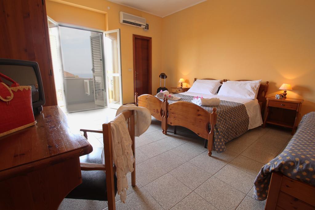 Hotel La Perla 3*